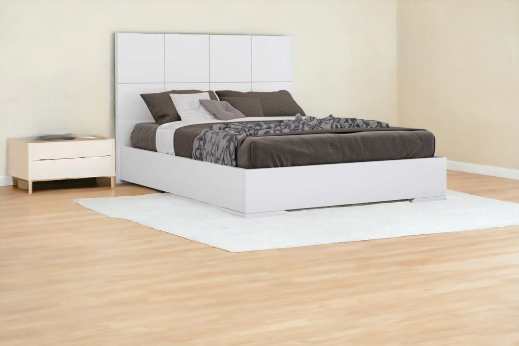 Contemporary Queen Platform Bed - White