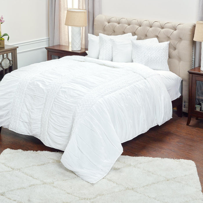 Queen Cotton 300 Thread Count Machine Washable Down Alternative Comforter - White