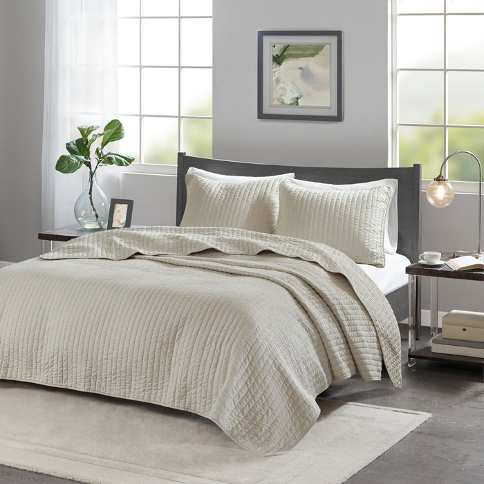 Keaton - Reversible Coverlet Set - Cream