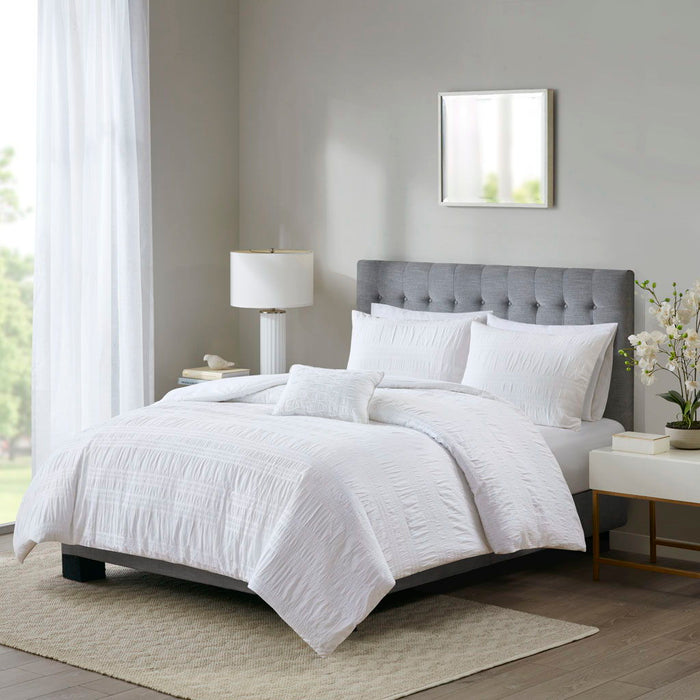 Nicolette - King 4 Piece Duvet Cover Set - White