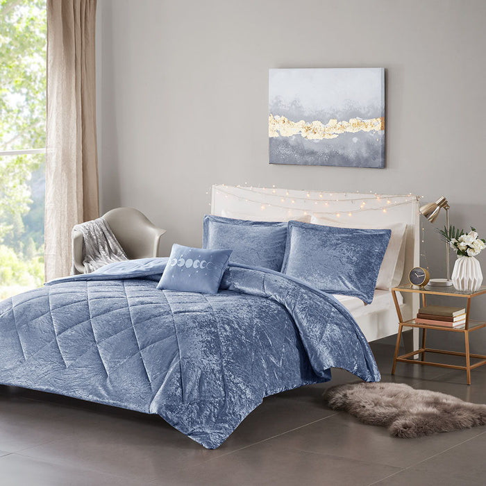 Felicia - Velvet Comforter Set With Throw Pillow - Blue