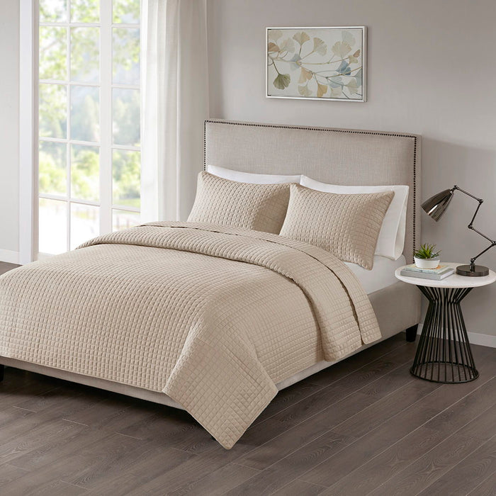 Otto - King 3 Piece Reversible Coverlet Set - Neutral