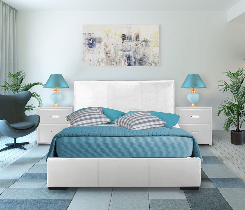 Upholstered Queen Platform Bed - White