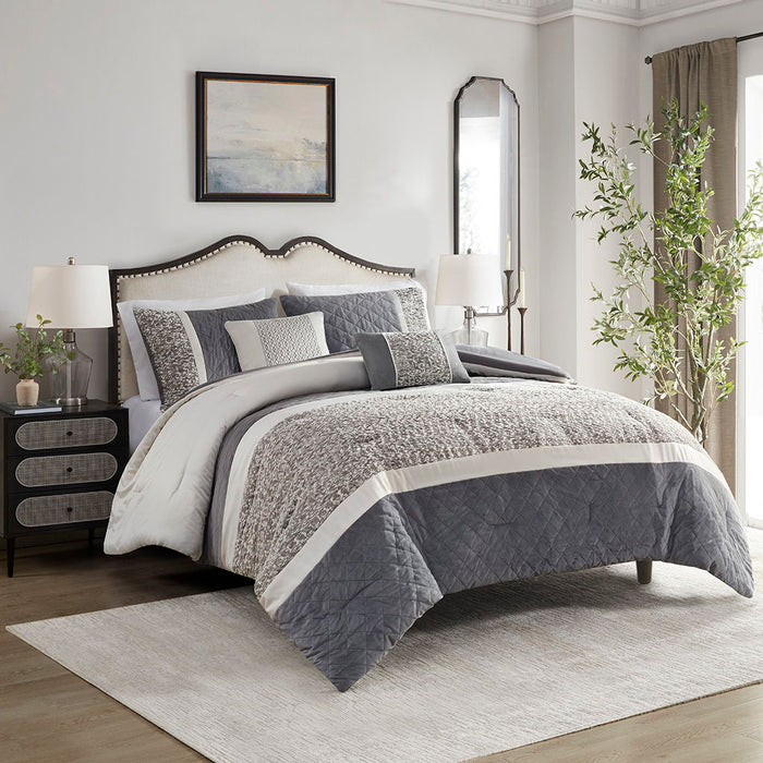 Amelia - 5 Piece Textured Jacquard Stripe Comforter Set With Throw Pillows - Gray