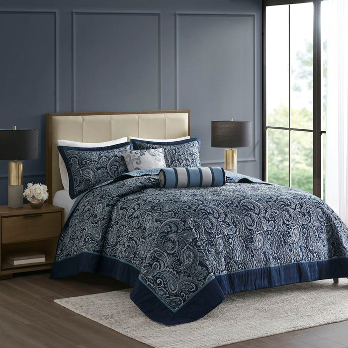 Aubrey - 5 Piece Jacquard Bedspread Set With Throw Pillows - Blue