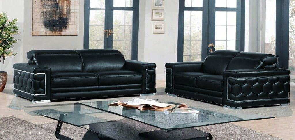 2 Piece Italian Leather Indoor Five Person Seating Set - Black