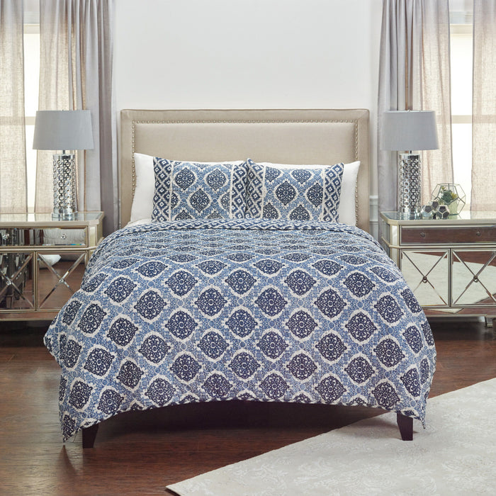 King Cotton 300 Thread Count, Machine Washable Down Alternative Comforter - Indigo