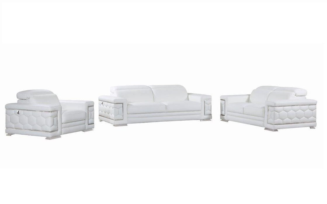 Three Piece Italian Leather Indoor Six Person Seating Set - White