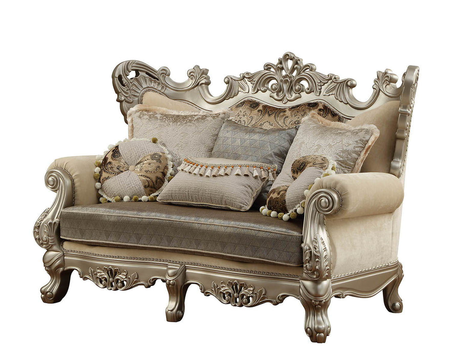 Damask Chesterfield Loveseat And Toss Pillows - Cream / Platinum