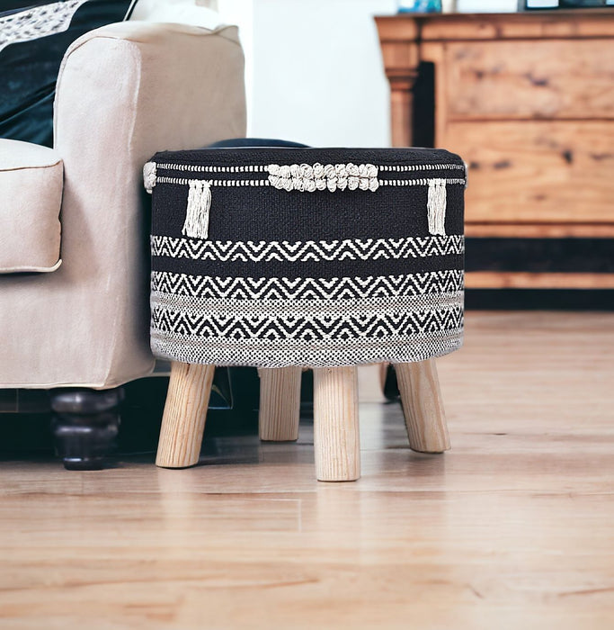 Cotton And Natural Round Chevron Ottoman - Black / White