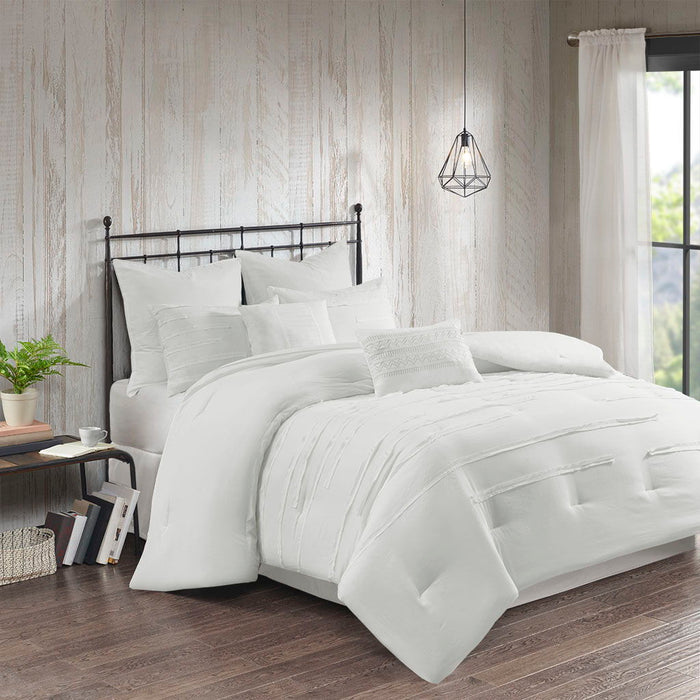 Jenda - Queen 8 Piece Comforter Set - White