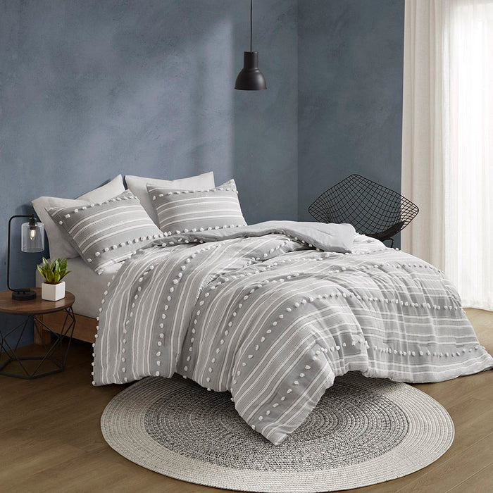 Rowan - Striped Clipped Jacquard Queen Duvet Cover Set - Gray