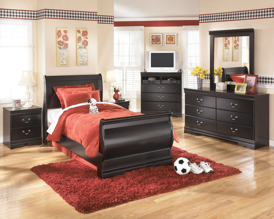 Huey - Black - Six Drawer Dresser - Simple Home Plus