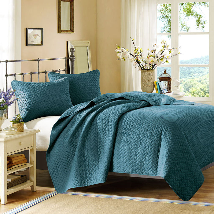 Velvet Touch - Queen Coverlet Set - Peacock