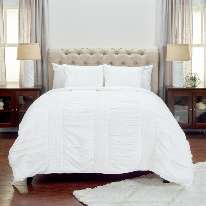 King Cotton 300 Thread Count Machine Washable Down Alternative Comforter - White