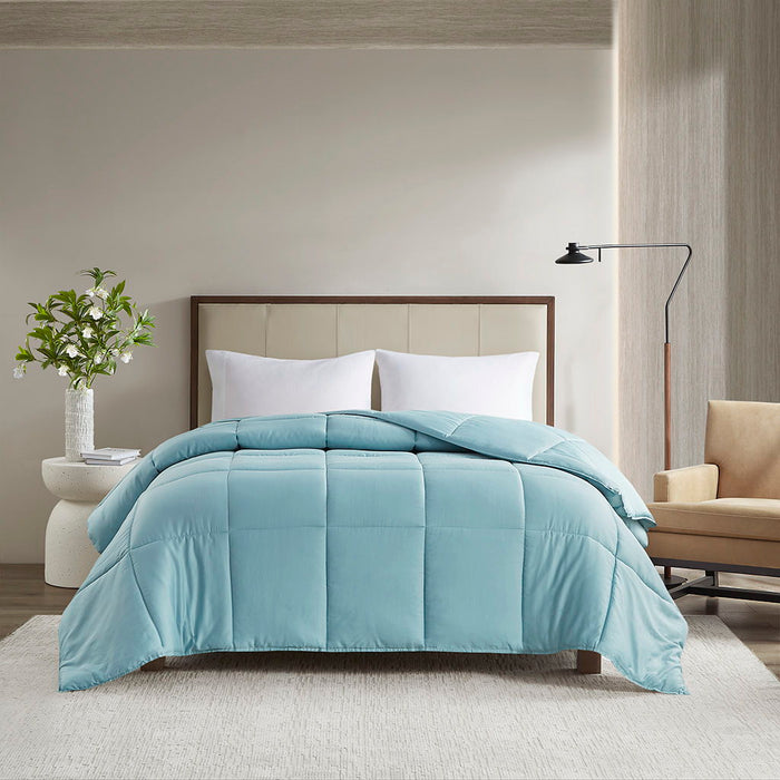 Winfield - 300 Thread Count Cotton Shell Luxury Down Alternative Comforter - Teal