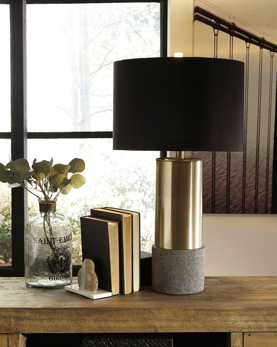 Jacek - Metal Table Lamp - Simple Home Plus