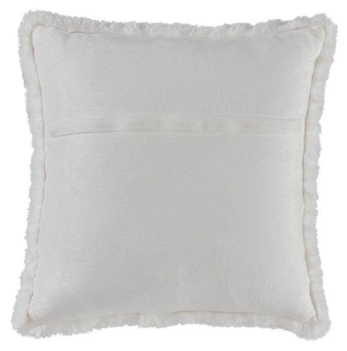 Gariland - Faux Fur Pillow