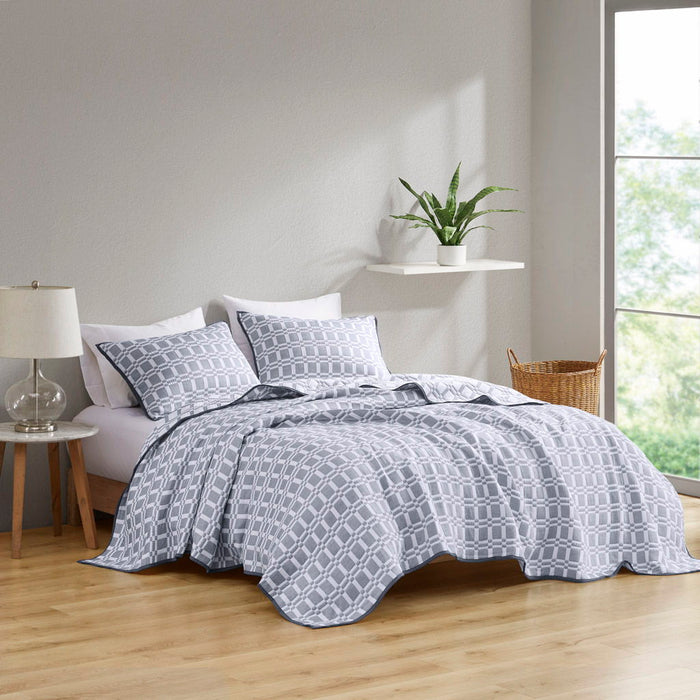 Harlow - 3 Piece Reversible Matelasse Coverlet Set - Gray