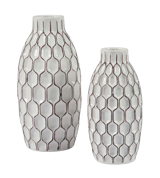 Dionna - White - Vase Set (Set of 2) - Simple Home Plus